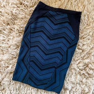 WILLOW & CLAY Stretch Pencil Skirt NWOT